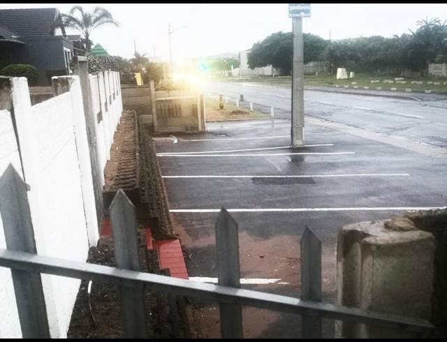 225M² BUSINESS FOR SALE IN BLUFF